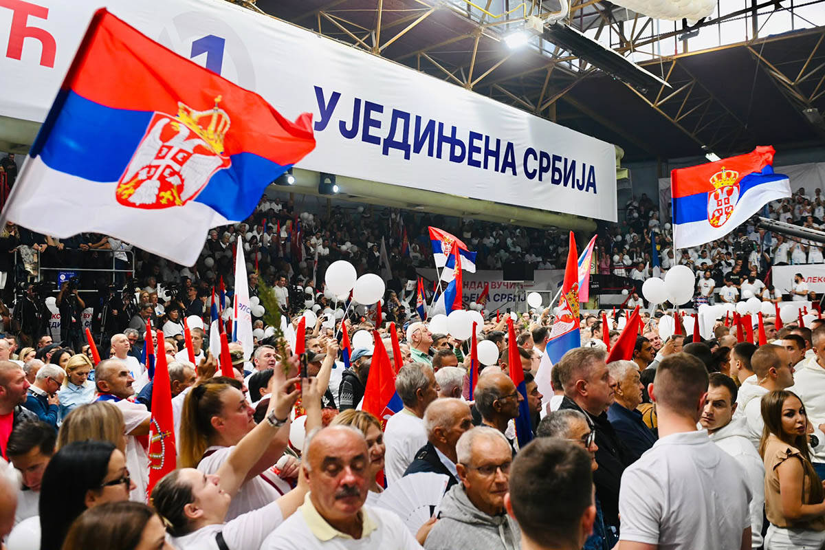 Skup liste Ujedinjena Srbija u Čačku 9.jpg