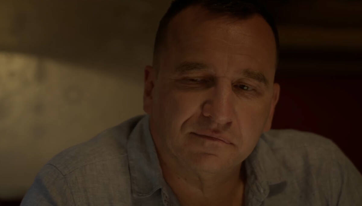 Nenad Jezdić u filmu Vikend sa ćaletom (2).jpg