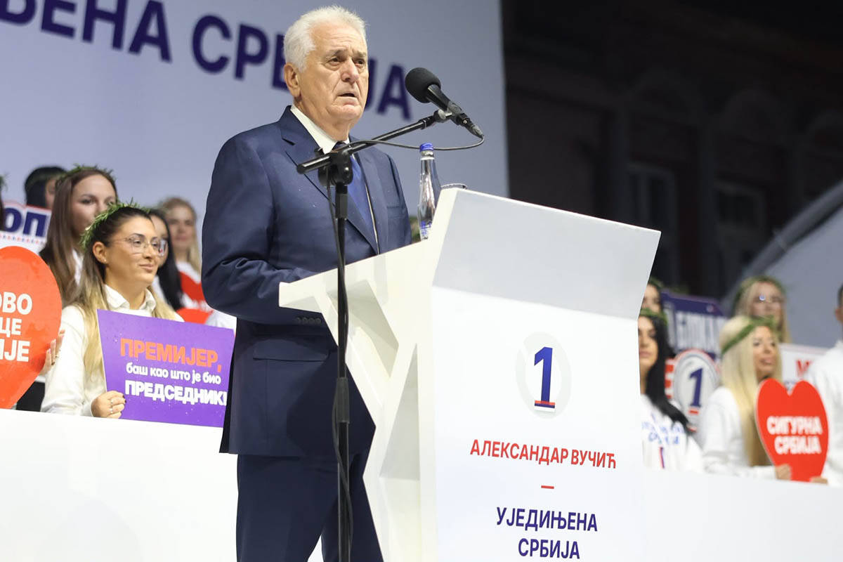 Skup liste Ujedinjena Srbija u Nišu (1).jpg