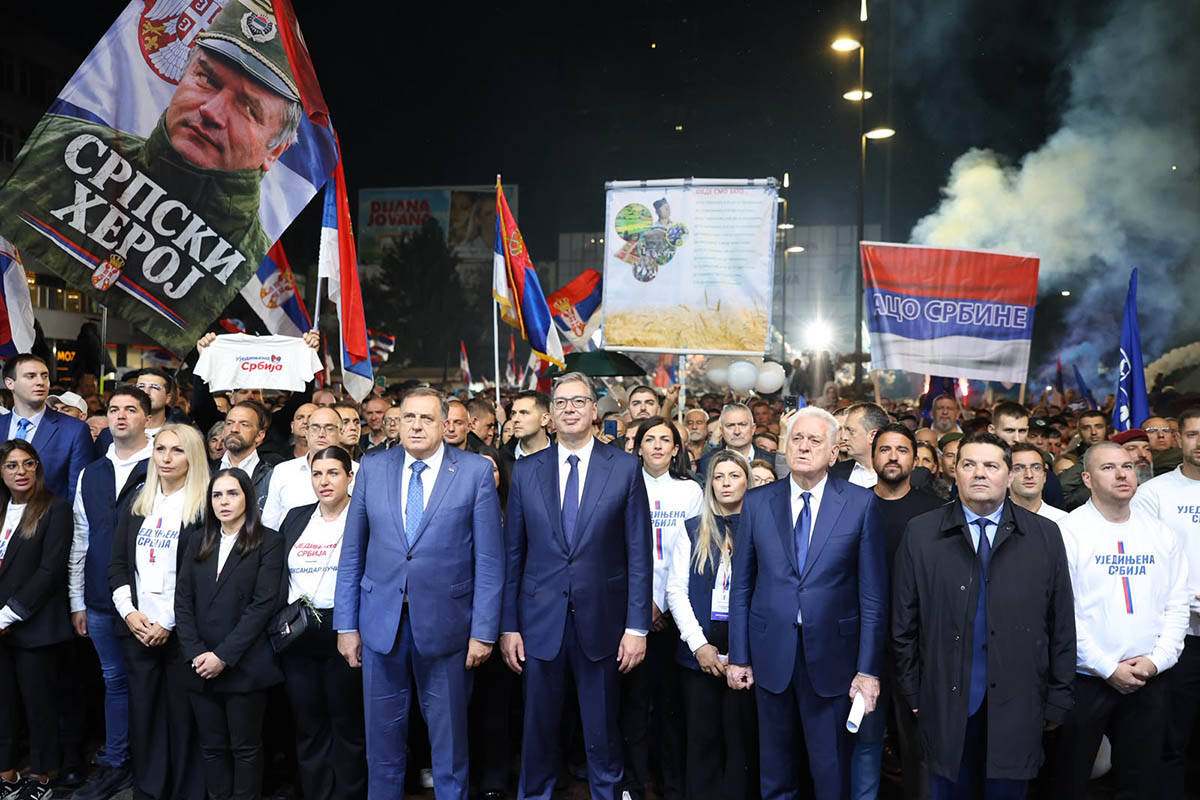 Skup liste Ujedinjena Srbija u Nišu (1).jpg