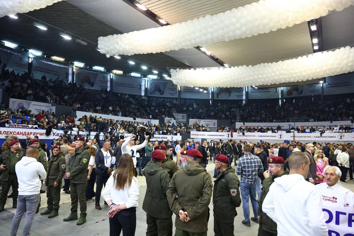 Veliki skup Ujedinjene Srbije u Hali sportova u Beogradu (1).jpg