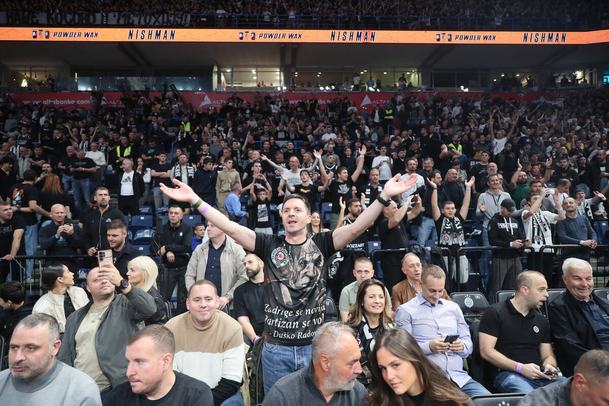 Crvena Zvezda - Partizan (1).jpg