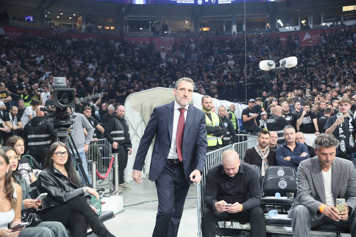 Crvena Zvezda - Partizan (1).jpg