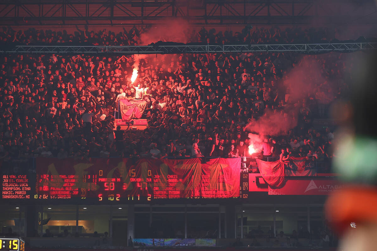 Crvena Zvezda - Partizan (1).jpg