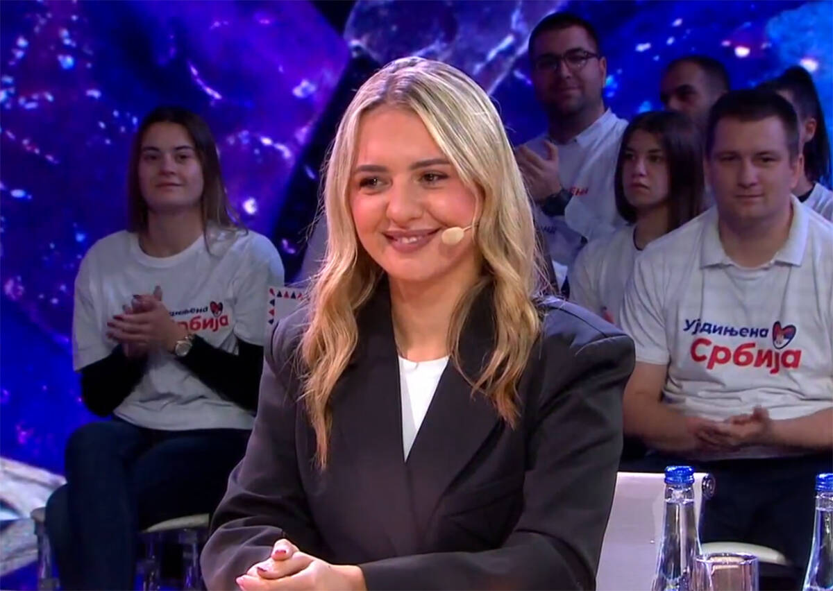 Aleksandar Vučić u emisiji na Pinku (1).jpg