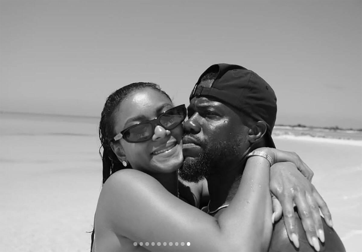 Kevin Hart i supruga Eniko Hart (1).jpg