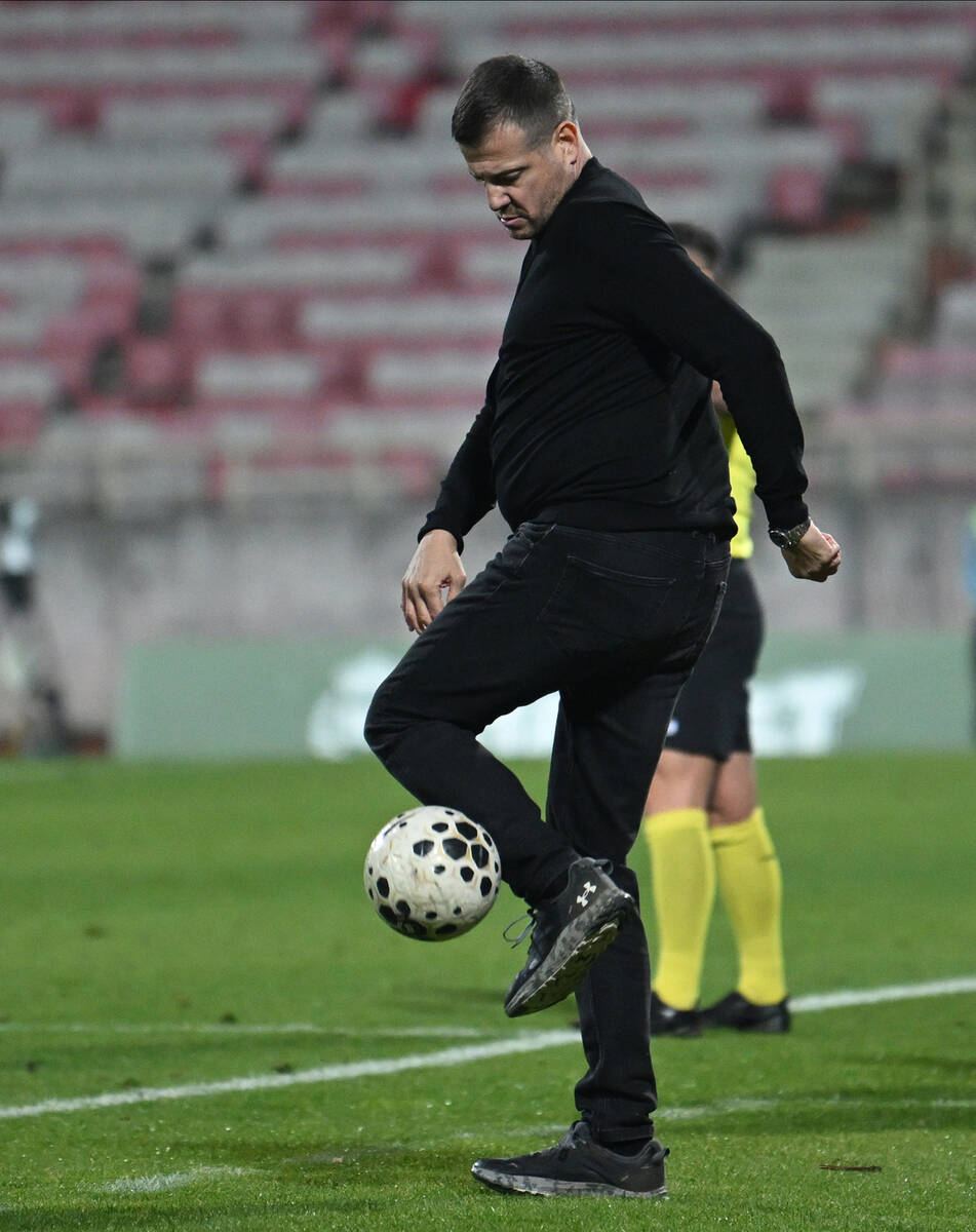 Nenad Lalatović na utakmici Radnički Niš Novi Pazar