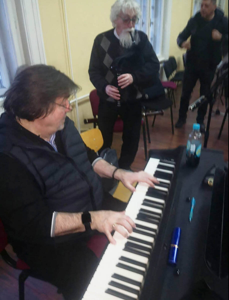 Estrada u šoku zbog smrti muzičara Tutuna: Bajin kum osvojio srce Eleonore Barudžije, iza sebe ostavio 300 hitova