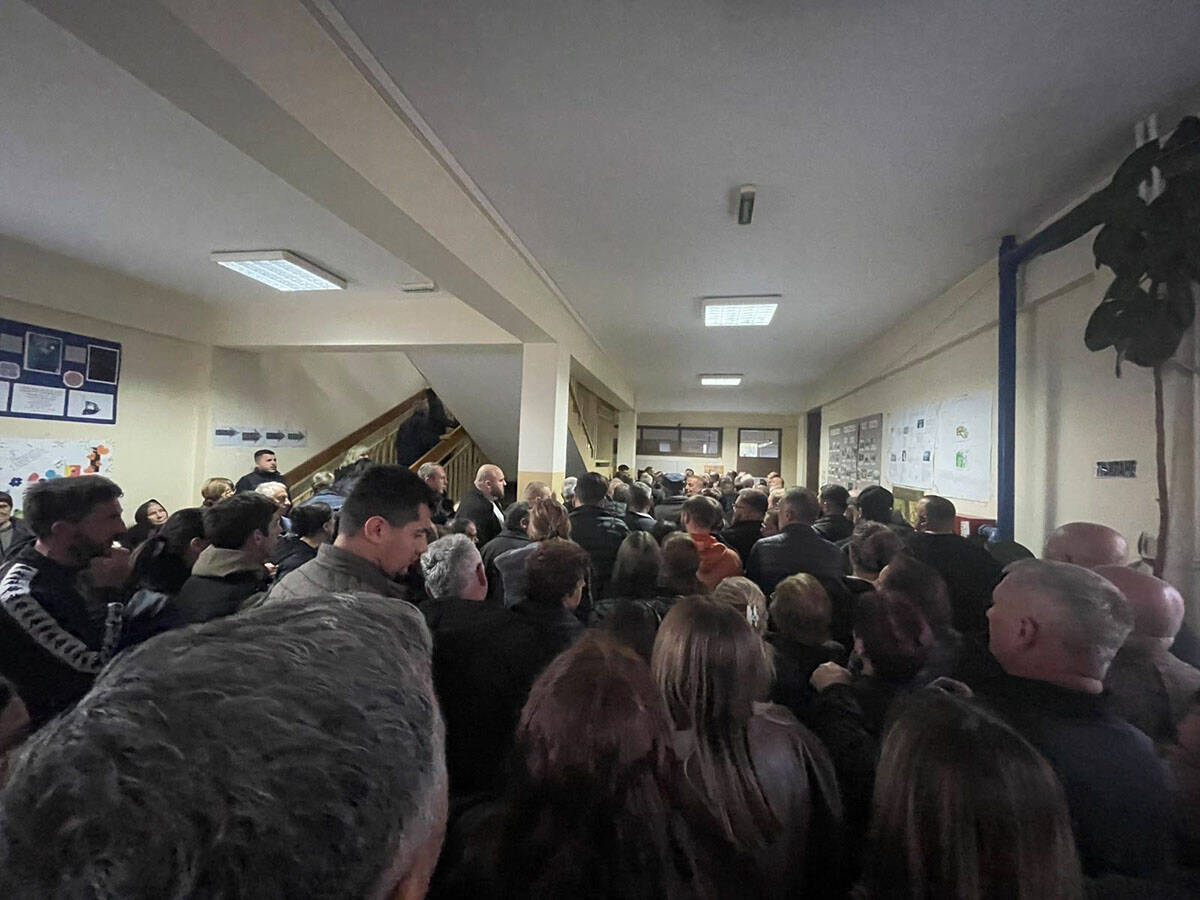 KIM Srbija glasanje (2).jpg
