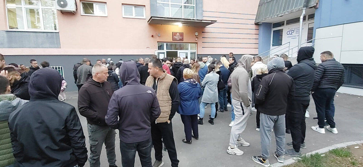 KIM Srbija glasanje (2).jpg