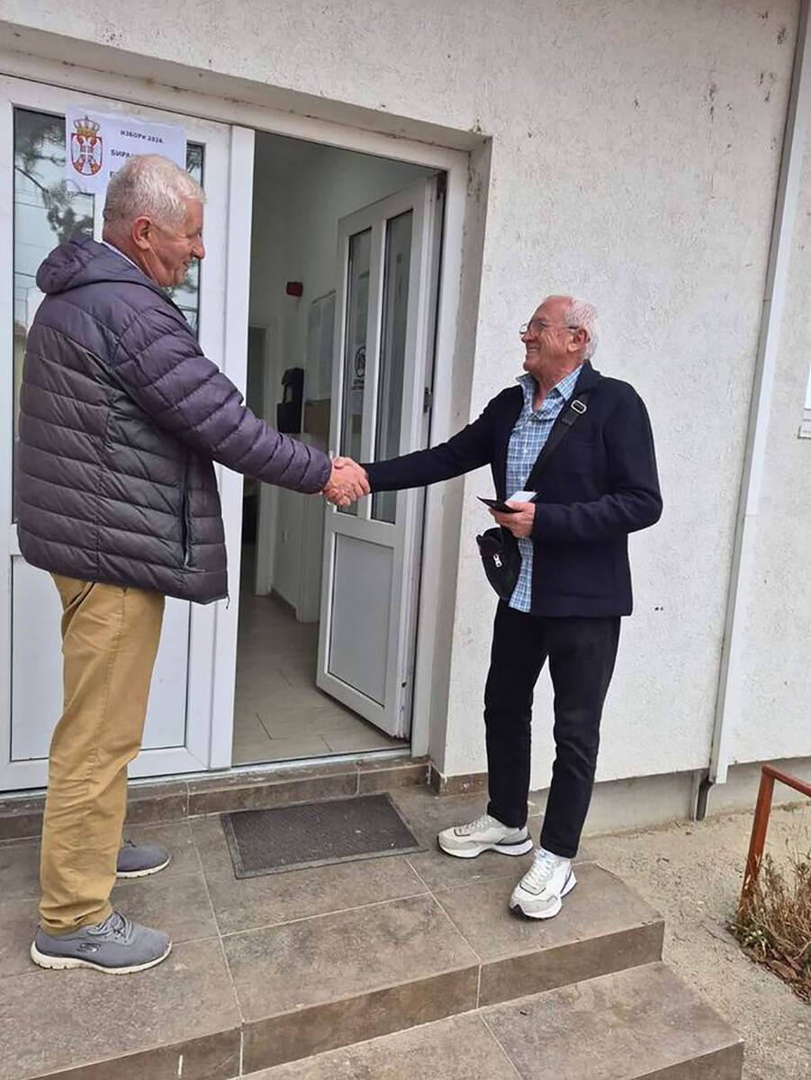 Era Ojdanić na glasanju  (2).jpg