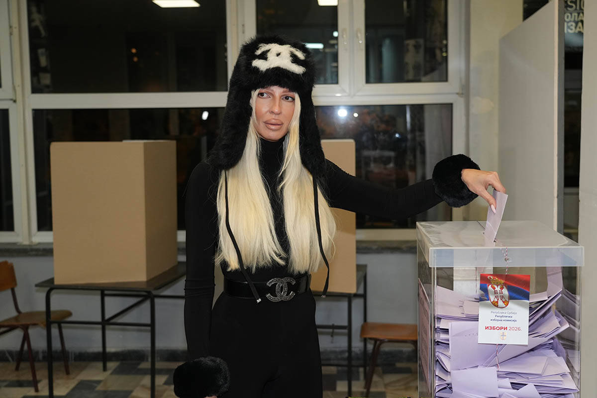 Jelena Karleuša (1).jpg