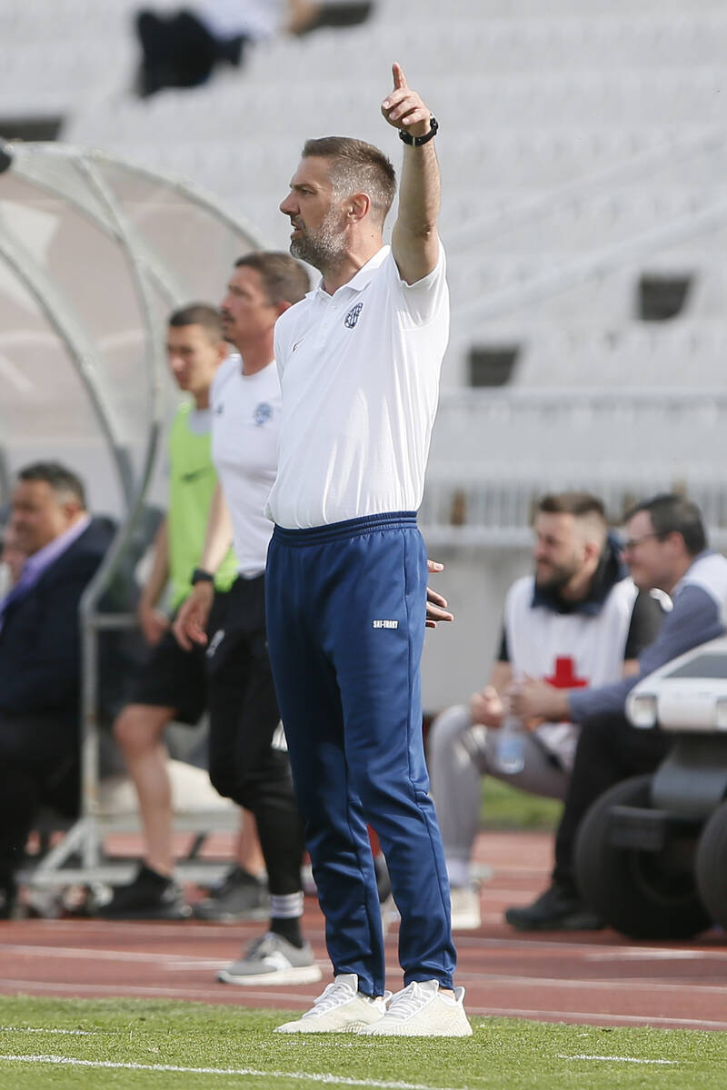 Mladen Krstajić