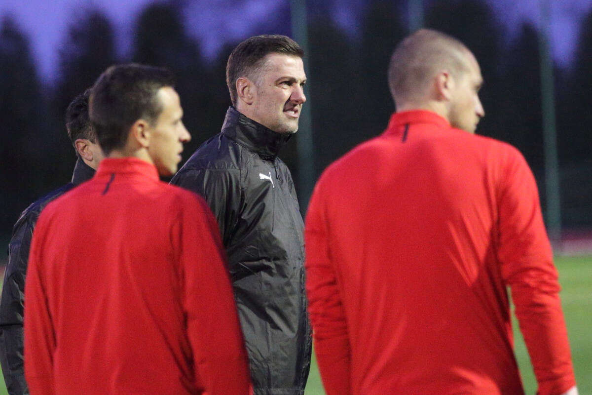 Mladen Krstajić