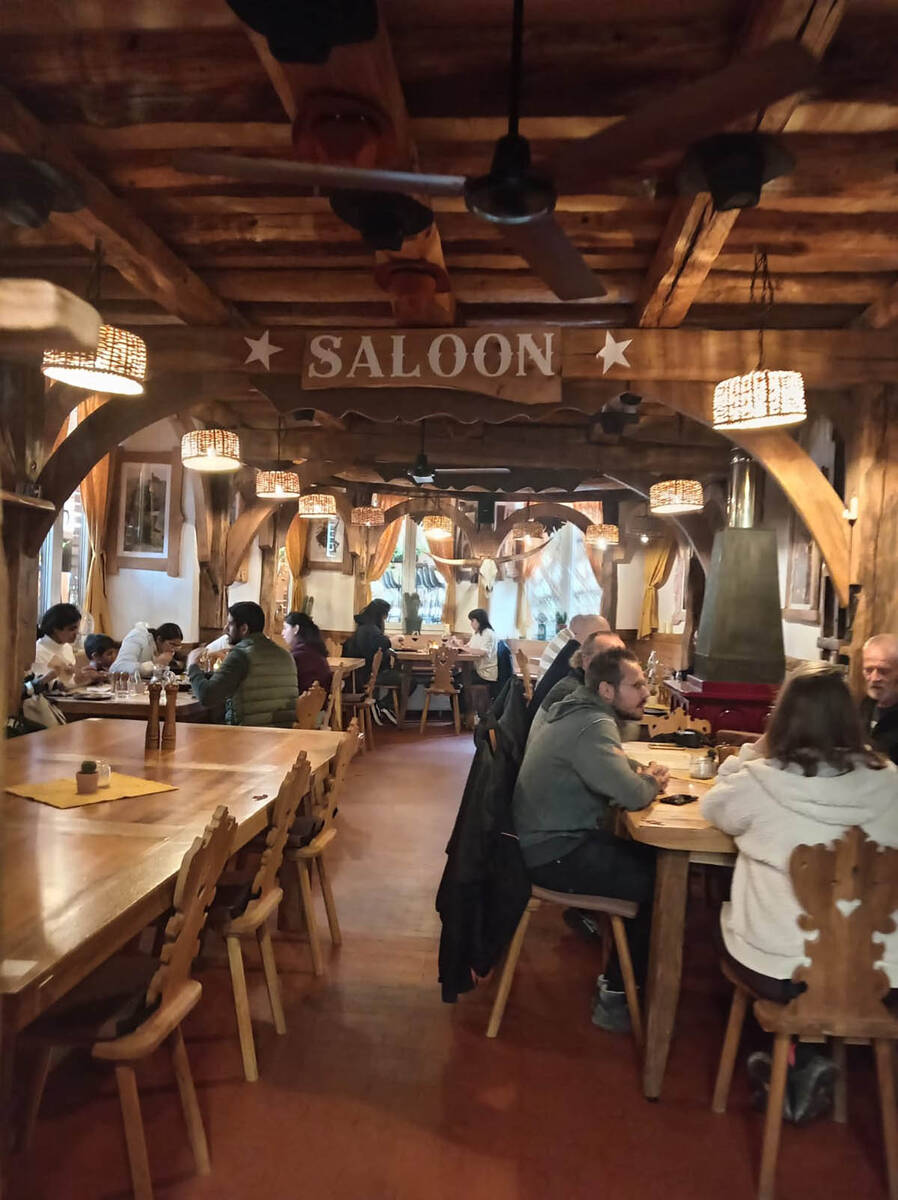 Restoran Centralna Postaja Bled 1.jpg