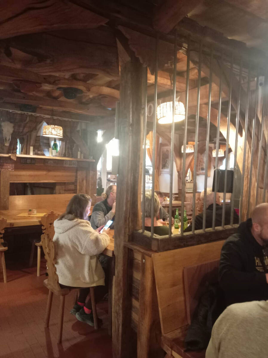Restoran Centralna Postaja Bled 1.jpg