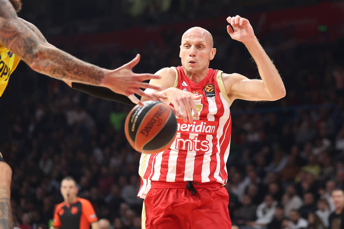 Crvena zvezda - Makabi7.JPG