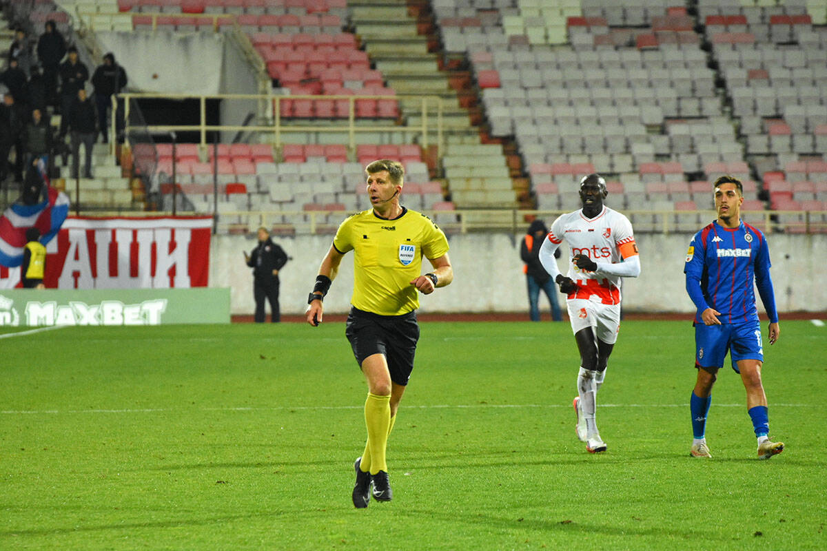 FK Radnicki vs FK Partizan (1).jpg