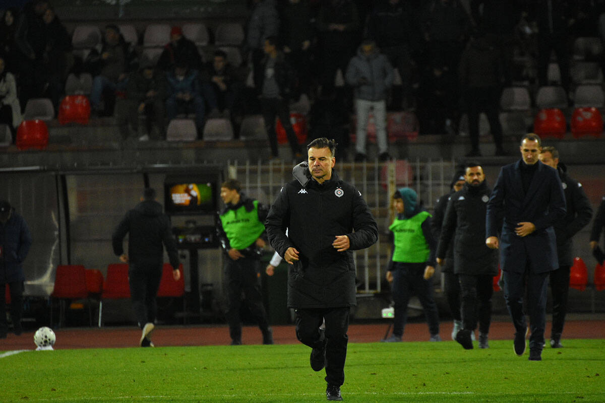 FK Radnicki vs FK Partizan (1).jpg