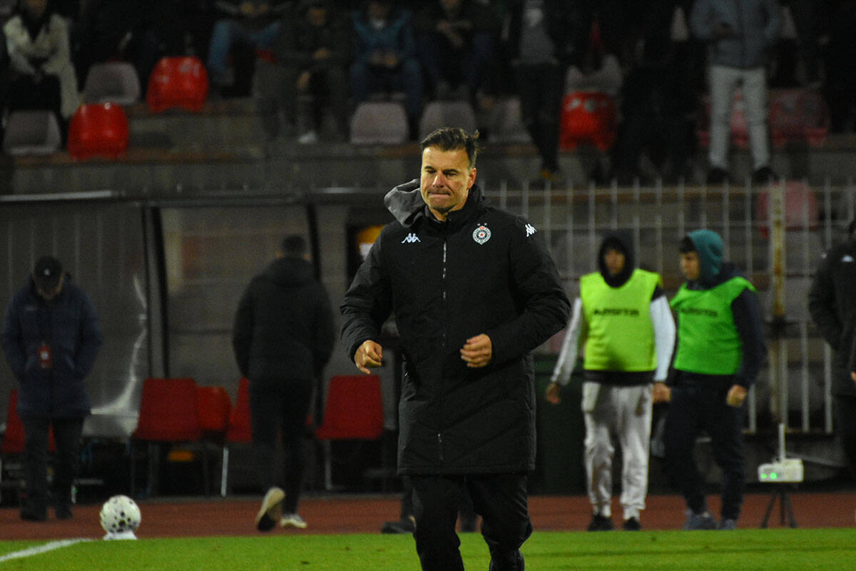 FK Radnicki vs FK Partizan (1).jpg