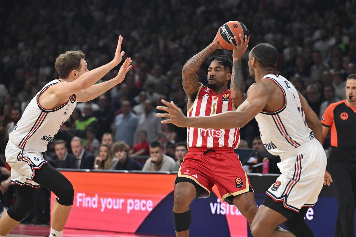 Crvena zvezda - Bajern  2.JPG