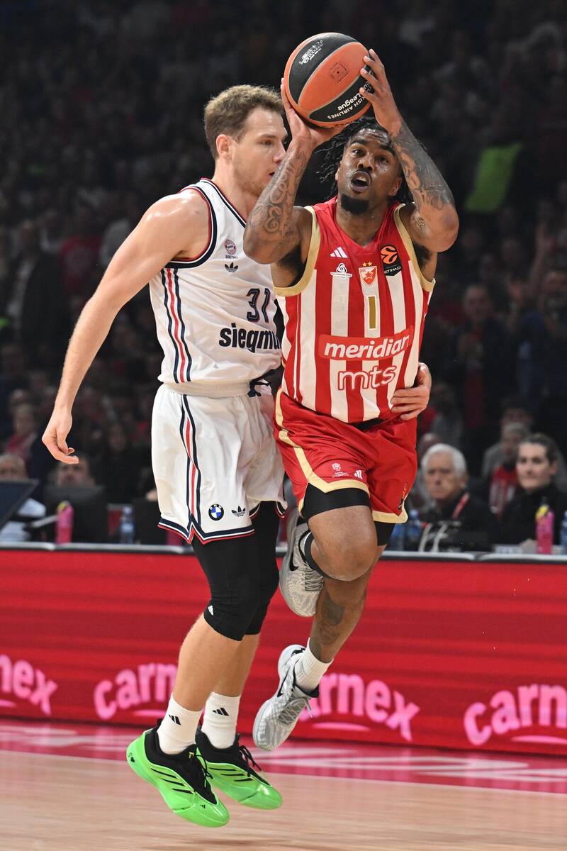 Crvena zvezda - Bajern  2.JPG