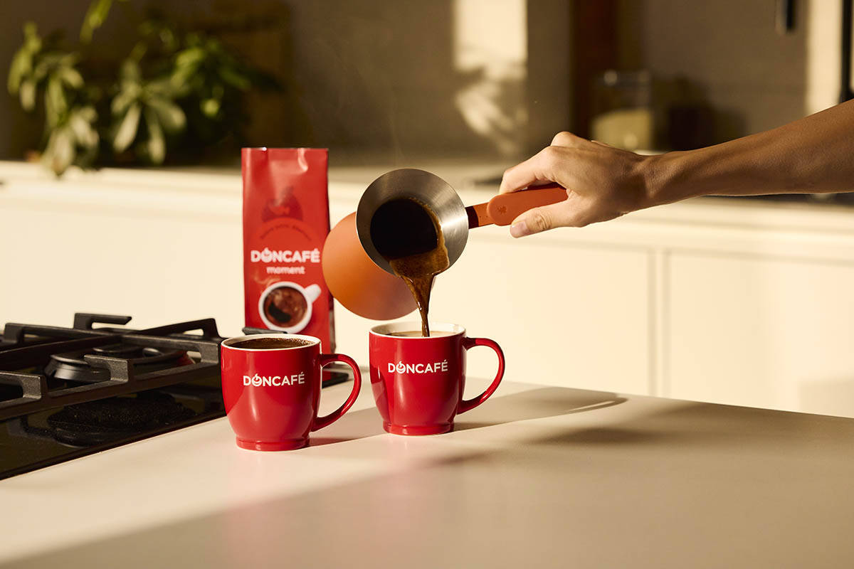 Doncafe9409 copy.jpg