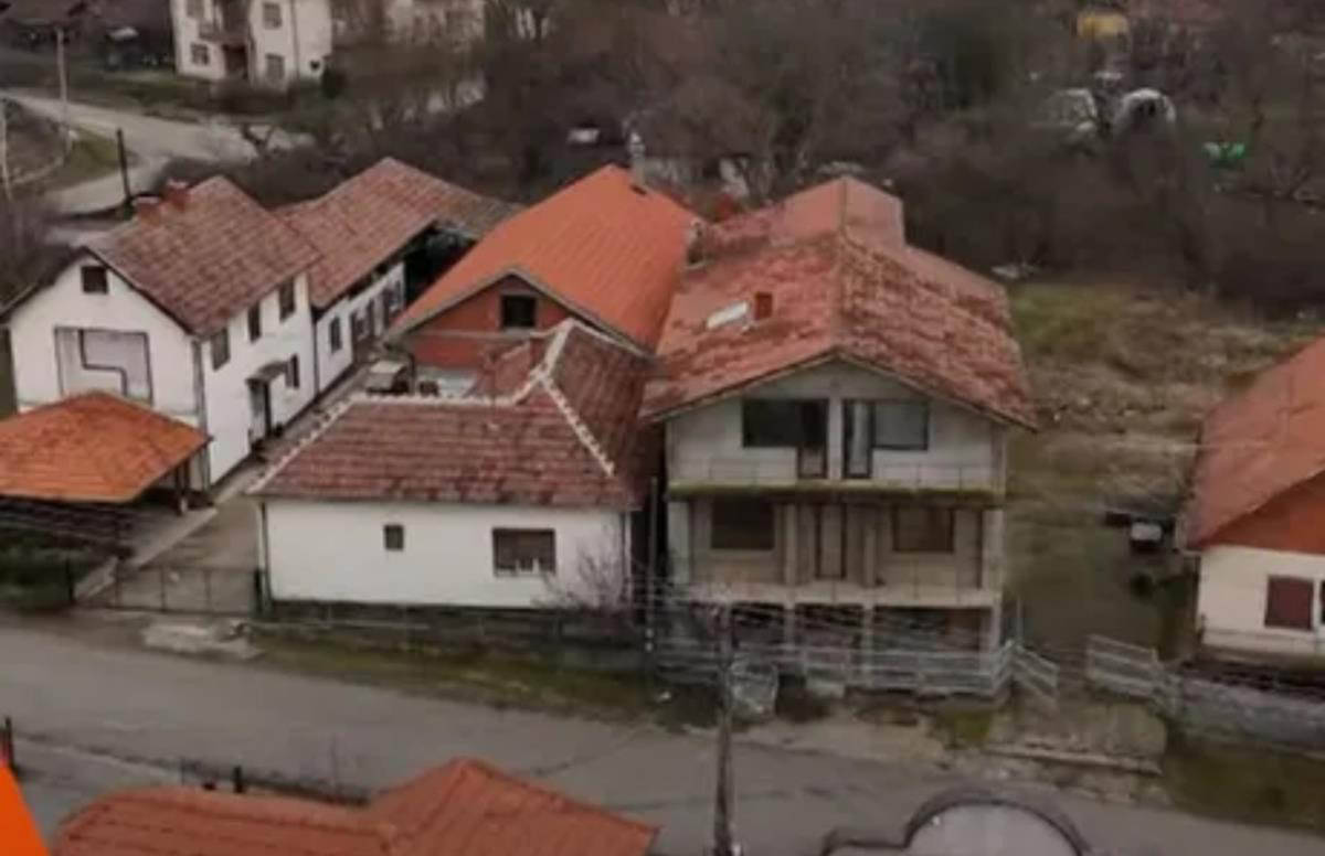 Osvojio duplu krunu u rijalitiju i zaradio 100.000 €, a kuća bez fasade: Komšije progovorile o Gastozovoj porodici