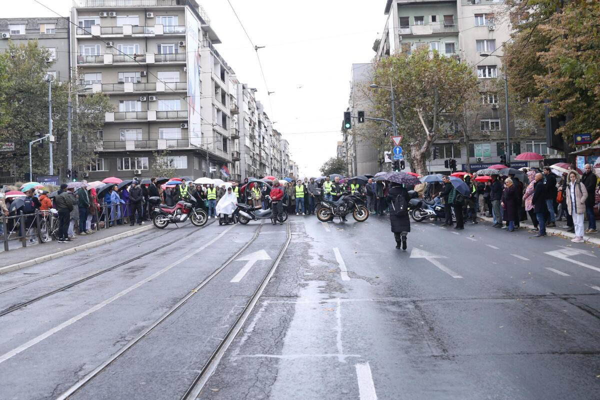 Pravni fakultet - 16 minuta tišine (1).jpg