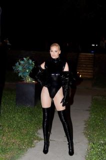 natasa bekvalac splav port fotografije