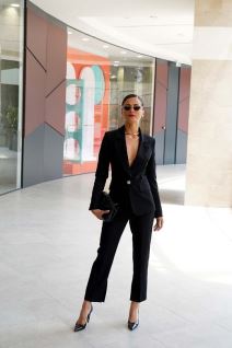 milica pavlovic stajling dekolte foto