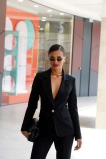 milica pavlovic stajling dekolte foto