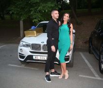 zeljko raznatovic prvi rodjendan bojana rodic mirko sijan foto