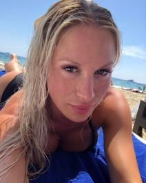 marko arnautovic place rasplakao se konferencija austrija zvezda zena sara model foto