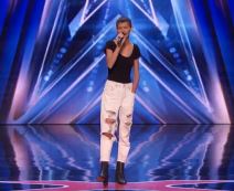 ja imam talenat takmicarka rasplakala sve video