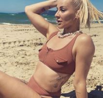 milica dabovic o detinjstvu otac je tukao