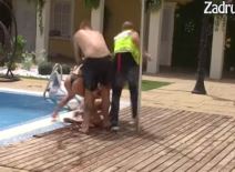 Tuča Maje Marinković i Mine Vrbaški 