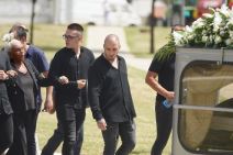 vuk mob preminuo otac sahrana