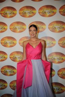 sanja kuzet zvezde granda finale dekolte