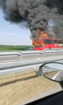 izgoreo autobus lovcenac