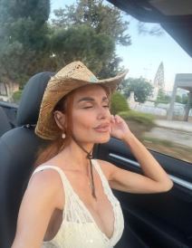 Indira Aradinović Indi se zvanično razvela