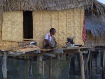 ljudi ribe pleme badzao video