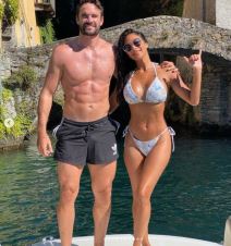 Nikol Šercinger tanga bikini slike