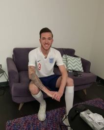 dvojnik harija kejna deni meklohlin