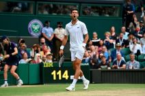 novak djokovic poklonio reket devojcici vimbldon