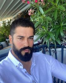 Burak Ozdživit Bali Beg demantovao da se razvodi