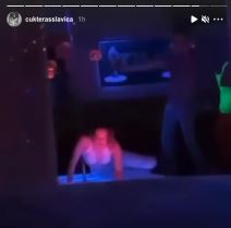 Slavica Ćukteraš igra oko šipke