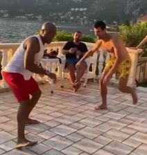 Novak Đoković, kapuera (4)