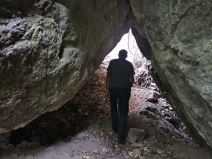 blago nemanjića, zmija, Zmija čuva blago Nemanjića na planini Ostrici, planina ostrica (4)