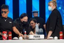 Ceca neće sedeti pored Viki Miljković